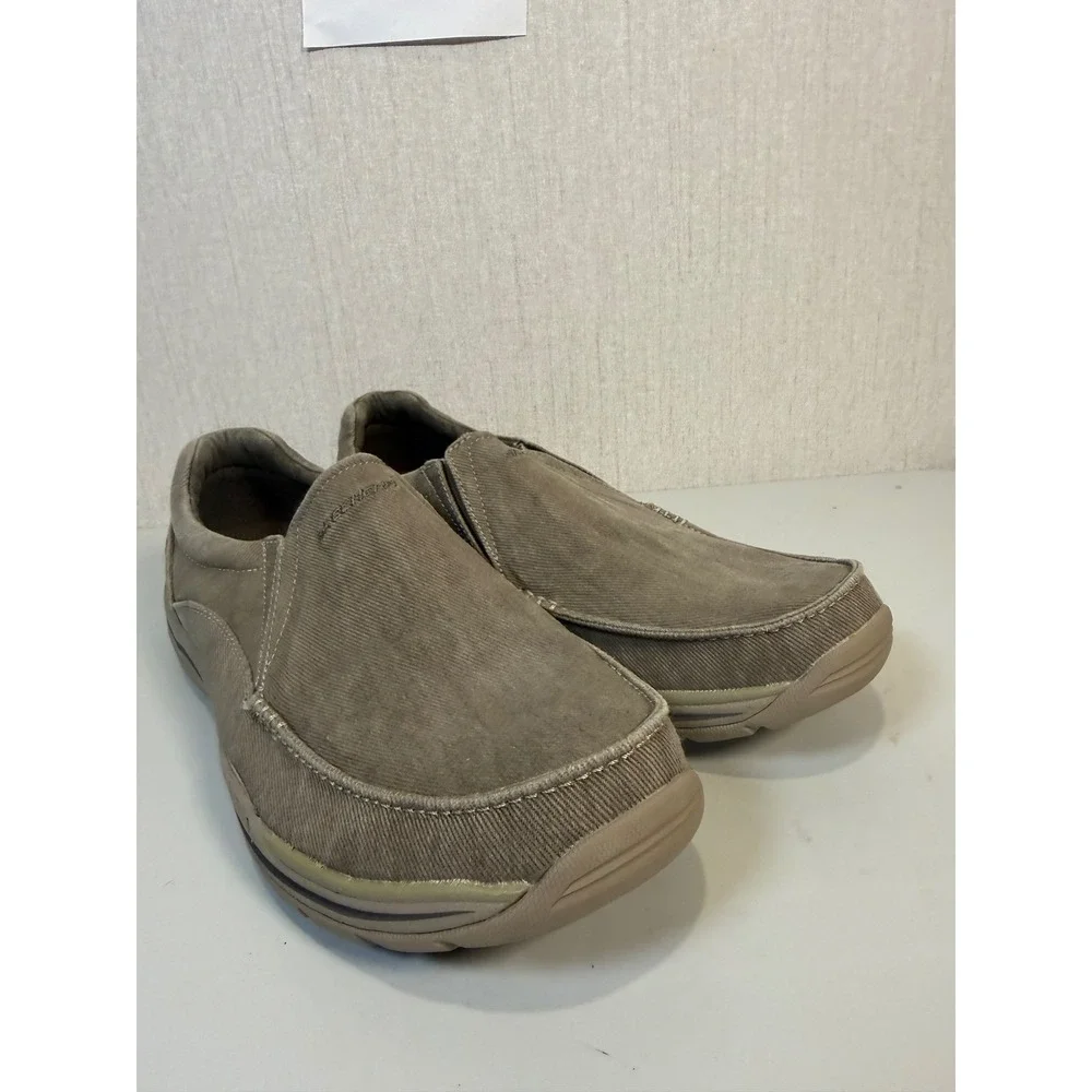 Skechers Avillo Relaxed Fit Memory Foam Loafer Shoes Khaki 64109 Men 9.5